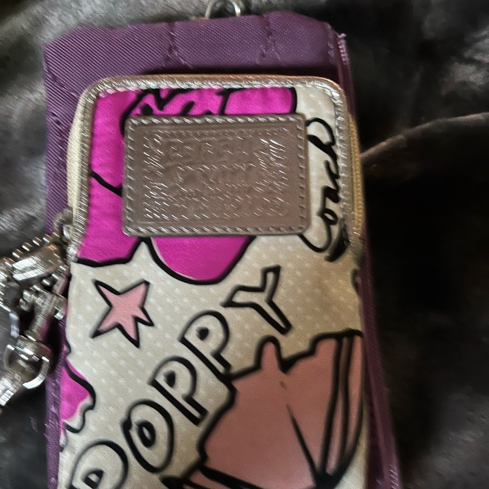 Authentic coach Poppy phone case